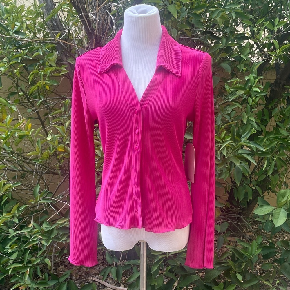 COCO & SHAY Pink Ribbed Collared Long Sleeve Button‎ Up Top